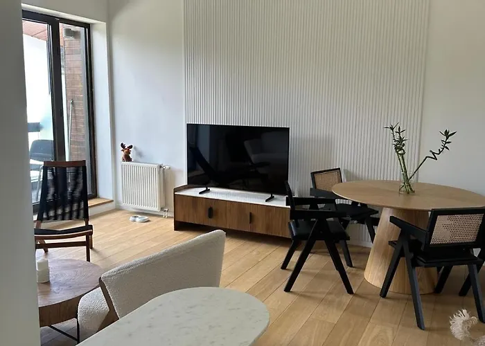 White & Wood C302, At Euphoria * Borovets