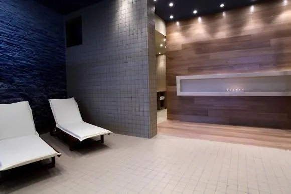 White & Wood C302, At Euphoria *