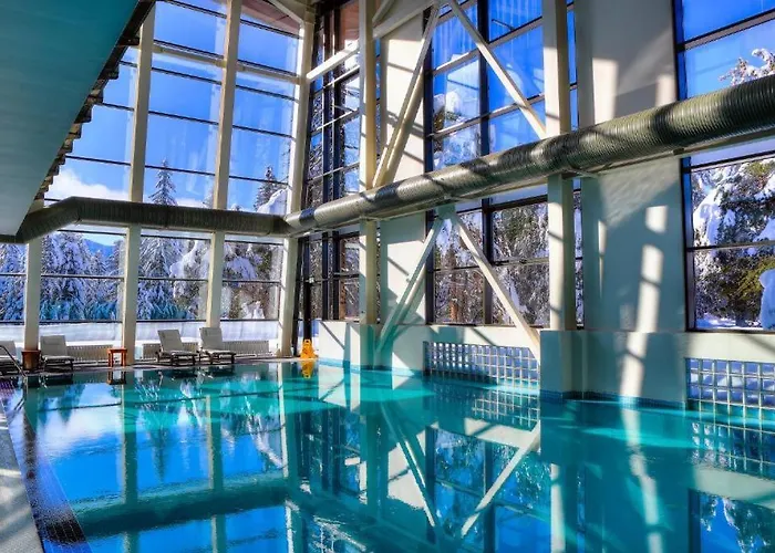 White & Wood C302, At Euphoria * Borovets