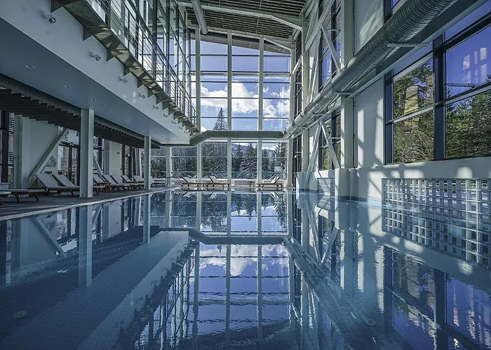 White & Wood C302, At Euphoria Appartement